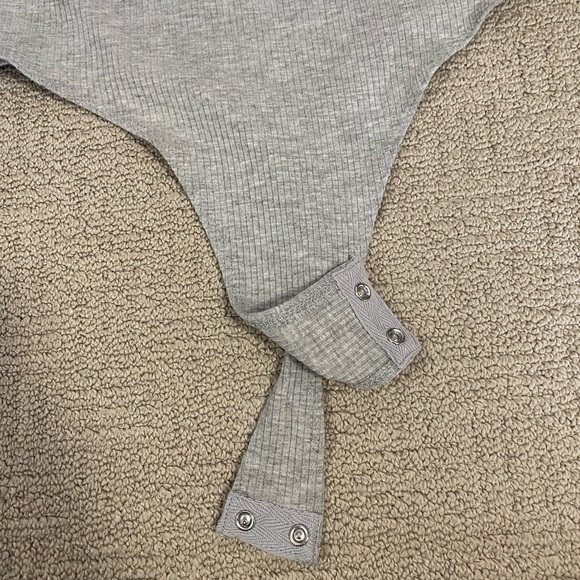 Light grey bodysuit - Picture 5 of 5